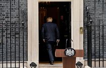 Boris Johnson poussé vers la sortie