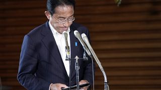 El primer ministro japonés Fumio Kishida hace una declaración tras el asesinato del ex primer ministro Shinzo Abe