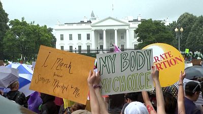 مظاهرات مؤيدة لحق الأجهاض أمام البيت الأبيض