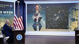 Президент США представляет первый снимок с телескопа "Уэбб"