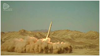 إطلاق صاروخ "خيبر-باستر" في مكان مجهول في إيران-10 فبراير 2022