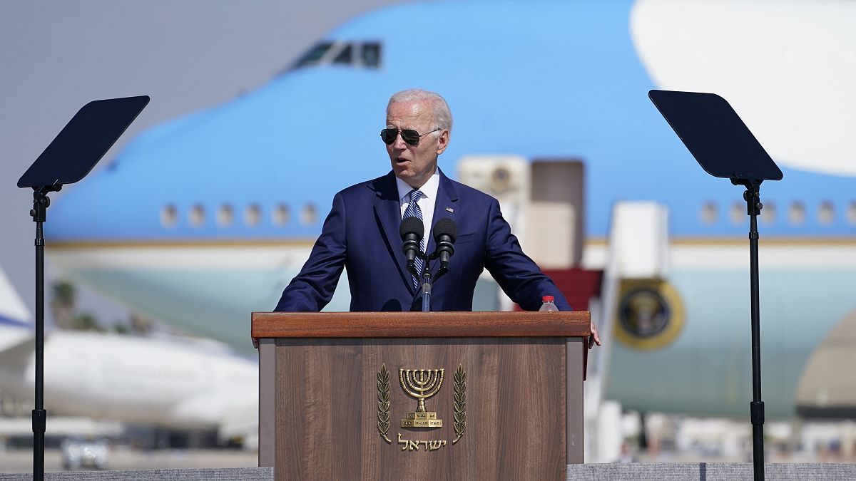 الرئيس الأمريكي جو بايدن عند وصوله إسرائيل 13/07/2022