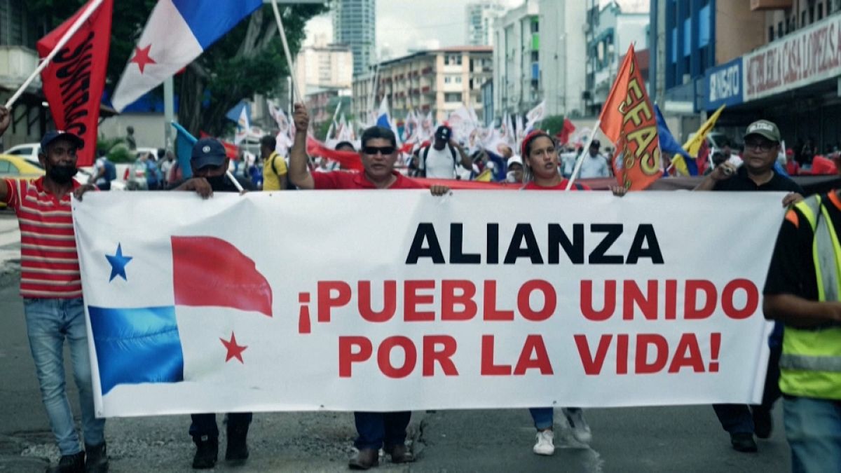 Manifestantes en una de las movilizaciones en Panamá.