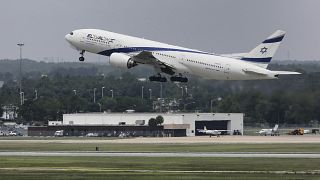 طائرة تابعة لشركة الخطوط الجوية الإسرائيلية "إل عال" (أرشيف)  