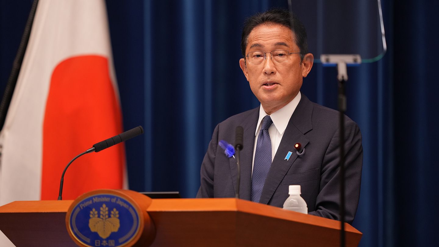 Japonya Başbakanı Kişida: Eski Başbakan Şinzo Abe'nin ölümünden polis sorumlu | Euronews