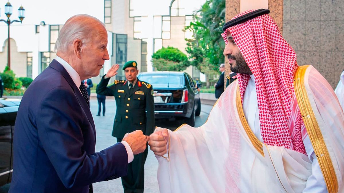 جو بایدن، رئیس جمهور آمریکا وارد عربستان سعودی شد
