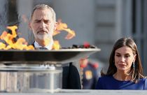 Reis de Espanha na homenagem às vítimas da Covid-19
