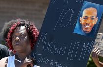 25 yaşındaki siyahi Jayland Walker'ın Ohio'nun Akron kentinde polisin açtığı ateş sonucu öldürülmesi kentte protestoları tetikledi