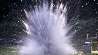 Explosion durch Feuerwerk - Symbolbild