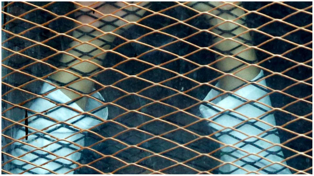 صورة من الارشيف- قاعة محكمة في سجن طرة في القاهرة، مصر