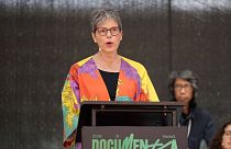 Sabine Schormann igazgató a Documenta júniusi megnyitóján