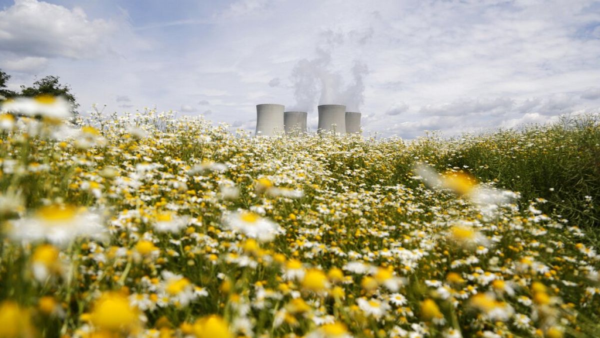 La centrale nucleare di Temelin, vicino alla città di Tyn nad Vltavou, Repubblica Ceca.