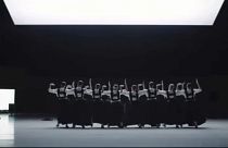 Un fermo immagine della performance Sonoma di Marcos Morau e della sua compagnia La Veronal