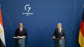 المستشار الألماني أولاف شولتس والرئيس المصري عبد الفتاح السيسي 