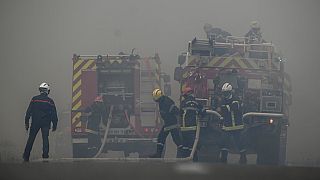 francia tűzoltók bevetésen Bordeaux térségében