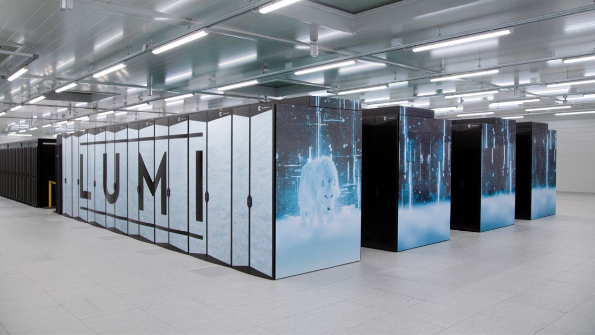Avrupa'nın en güçlü bilgisayarı Lumi iklim çalışmalarında kullanılacak