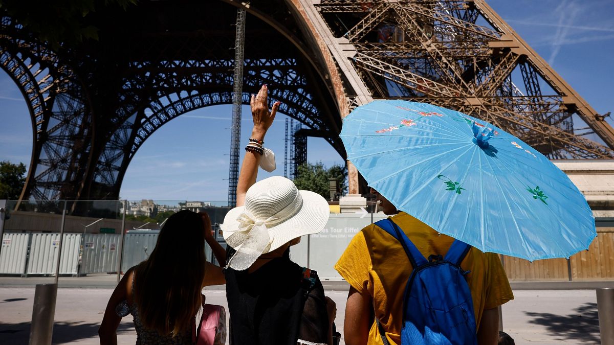 Sie sind wieder da: US-Touristen in Paris