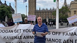 Διαμαρτυρία Κυπρίων στο Λονδίνο