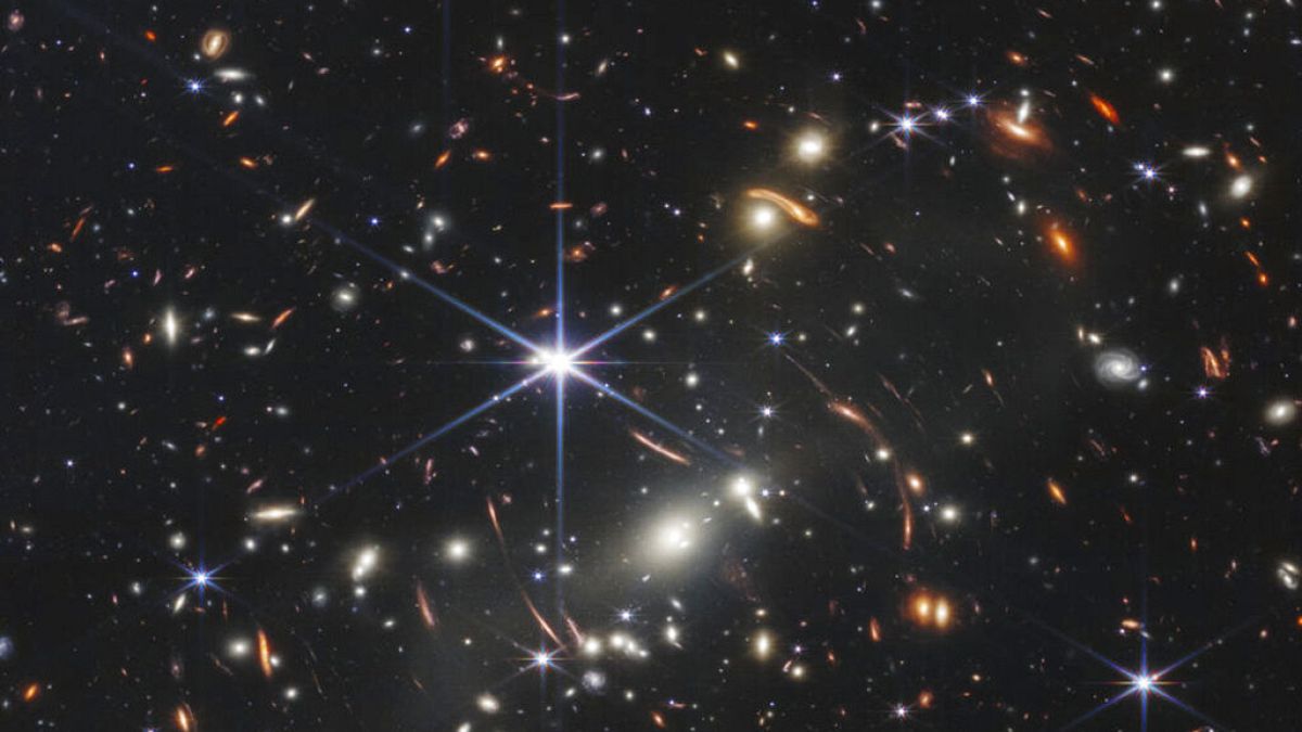 Το σύμπαν μέσα από το τηλεσκόπιο του James Webb