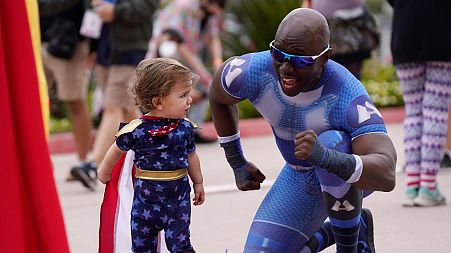 Stars, cosplayers and hordes of fans are filling the San Diego Convention Center in full force for the first time since 2019.