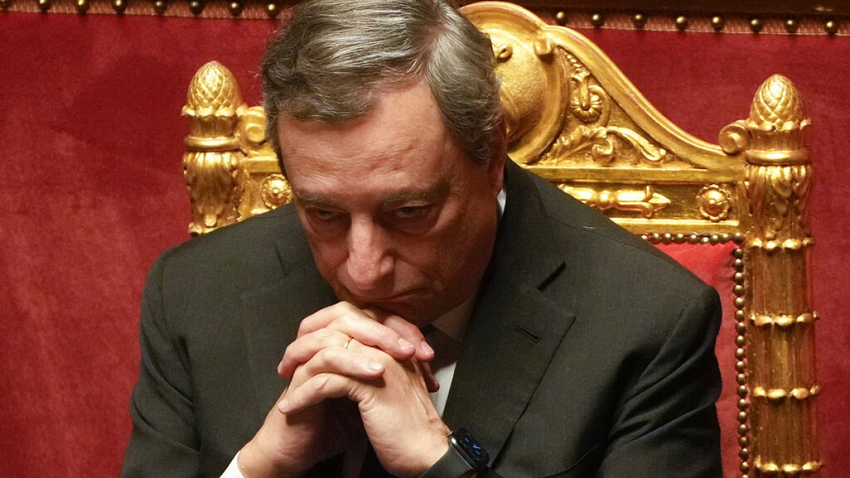 Mario Draghi, primer ministro saliente de Italia en el Parlamento italiano.