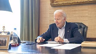 Le président des États-Unis, Joe Biden à son bureau, le 21 juillet 2022, Washington, USA