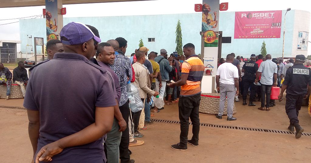Cameroonians queue for fuel as shortages hit the capital
