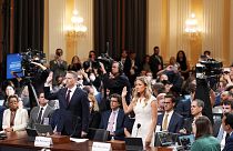 شهادت دو کارمند سابق کاخ سفید در جلسه استماع کمیته بررسی حمله به کنگره آمریکا