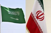 العلمان الإيراني والسعودي.