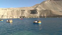 Los afganos disfrutando de los lagos  Band-e Amir