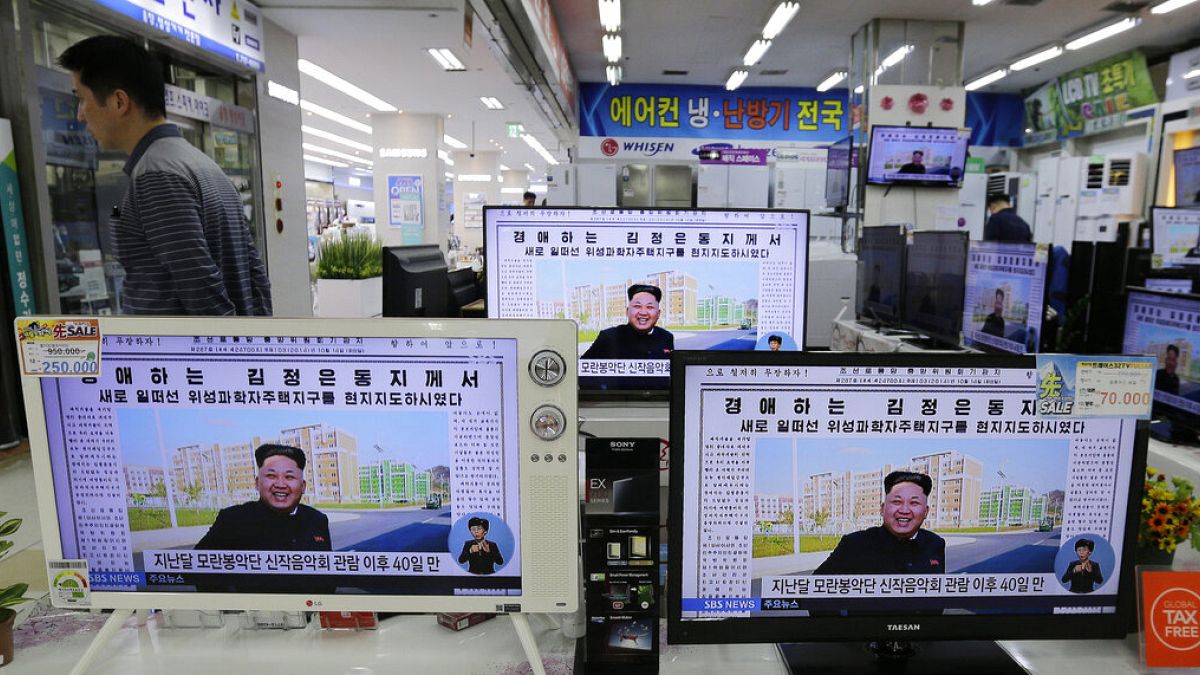 Güney Kore, Kuzey Kore televizyonları ve basınına uyguladığı yasağı kaldırmayı planlıyor