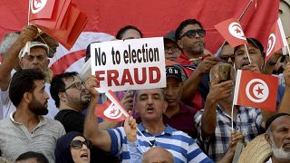 Des Tunisiens estiment que le référendum sur la Constitution est une "farce électorale"