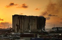 Ruine des riesigen Getreidesilos im Hafen von Beirut