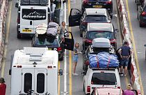 Embouteillages à l'arrivée au port de Douvres, Royaume-Uni, le 23 juillet 2022