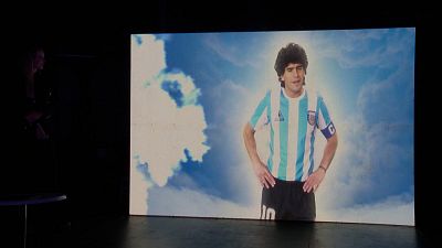 Imagem de Maradona no "Tango D10S", em Buenos Aires