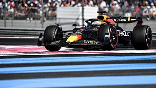 Max Verstappen a profité des déboires de Charles Leclerc pour remporter le Grand Prix de France