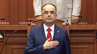 Le nouveau président albanais, Bajram Begaj, a prêté serment, dimanche 24 juillet 2022.