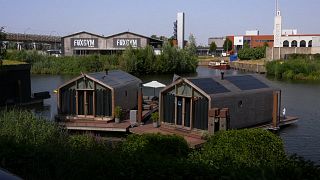 The Wikkelboats are transforming Rotterdam’s old harbours giving them a unique look and a new purpose.