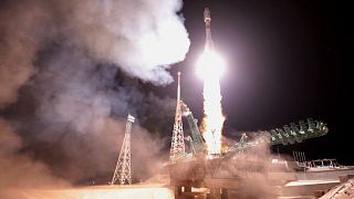Archives : lancement de satellites de OneWeb opéré par l'agence spatiale russe Roscosmos, via une fusée Soyuz-2.1b, depuis Baïkonour, au Kazakhstan, le 27 décembre 2021