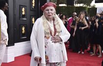 Joni Mitchell at the 64th Grammy awards