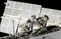 Российский космонавты Олег Новицкий и Петр Дубров впервые в своей карьере вышли в открытый космос.. 3 июня 2021
