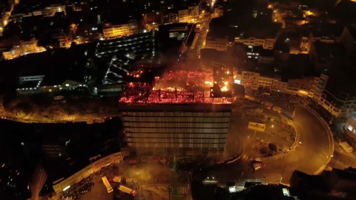 Le 13ème étage du Gran Via Mall est parti en fumée dans la nuit de lundi | Capture d'écran