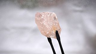 170 carats pink diamond discovered in Angola, largest in 300 years