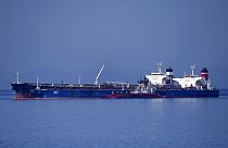 Yunanistan'ın alıkoyup, taşıdığı ham petrole el koyduğu İran bandıralı tanker