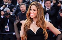 Shakira poses for photographers upon arrival at the premiere of the film 'Elvis' at the 75th international film festival, Cannes, southern France, Wednesday, May 25, 2022.
