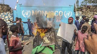 Az ENSZ békefenntartók távozását követelik tüntetők a kongói Gomában