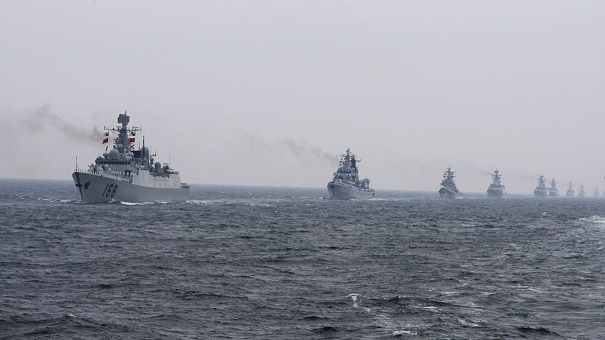 سفن حربية تابعة لبحرية جيش الصين الشعبي (أرشيف) 