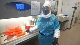 Лаборатория по тестированию на оспу обезьян. Тейлорсвиль, Юта, США. 29 июля 2022