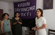 Annalena Baerbock im Beratungszentrum der Stiftung für Frauensolidarität in Ankara