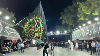 إيرانيون في مدينة تبريز يحيون ذكرى عاشوراء 01/08/2022
